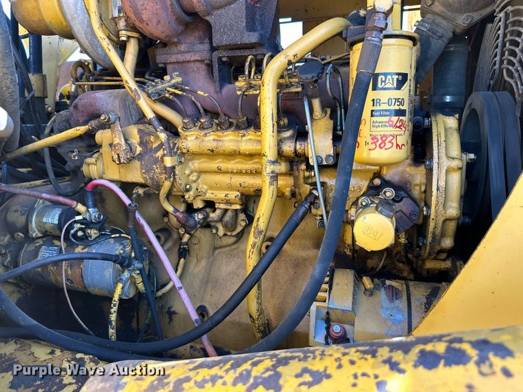 image for item EJ7241 Caterpillar  627 conventional scraper 