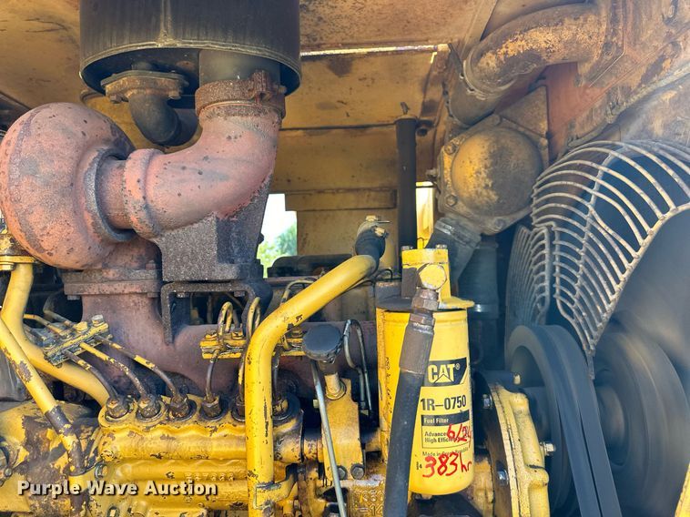 image for item EJ7241 Caterpillar  627 conventional scraper 