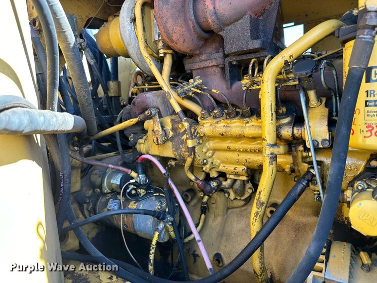 image for item EJ7241 Caterpillar  627 conventional scraper 