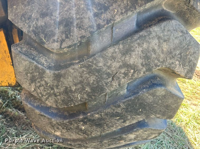 image for item EJ7241 Caterpillar  627 conventional scraper 