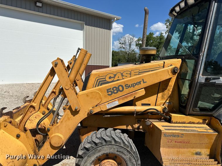 image for item EJ7244 1999 Case 580 Super L backhoe
