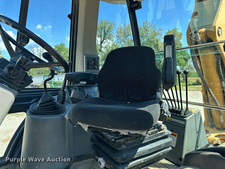 image for item EJ7244 1999 Case 580 Super L backhoe