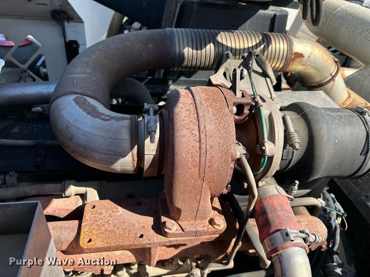 image for item EJ7251 2013 International  7600 sewer jetter truck