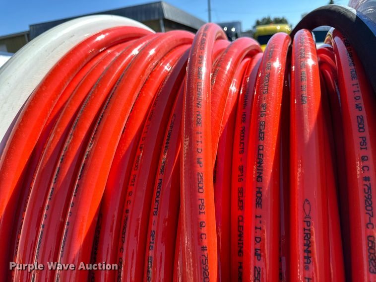 image for item EJ7251 2013 International  7600 sewer jetter truck