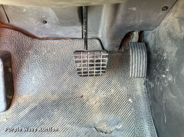 image for item EJ7251 2013 International  7600 sewer jetter truck