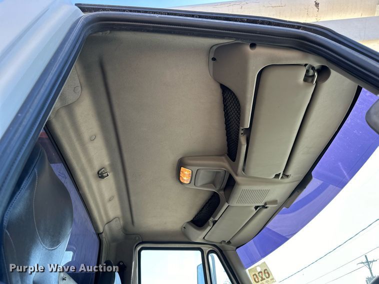 image for item EJ7251 2013 International  7600 sewer jetter truck