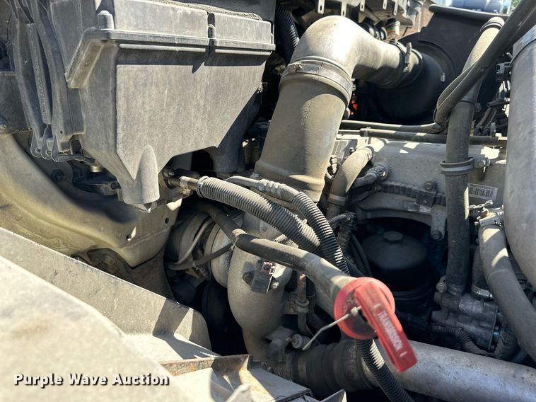 image for item EJ7251 2013 International  7600 sewer jetter truck