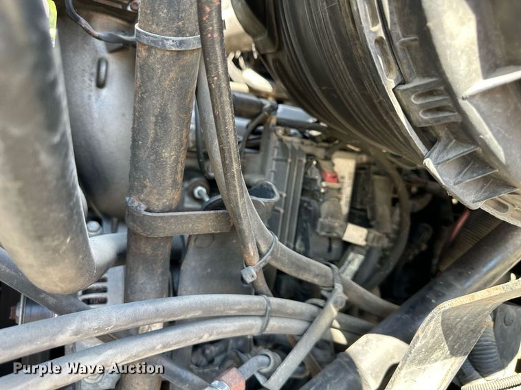 image for item EJ7251 2013 International  7600 sewer jetter truck