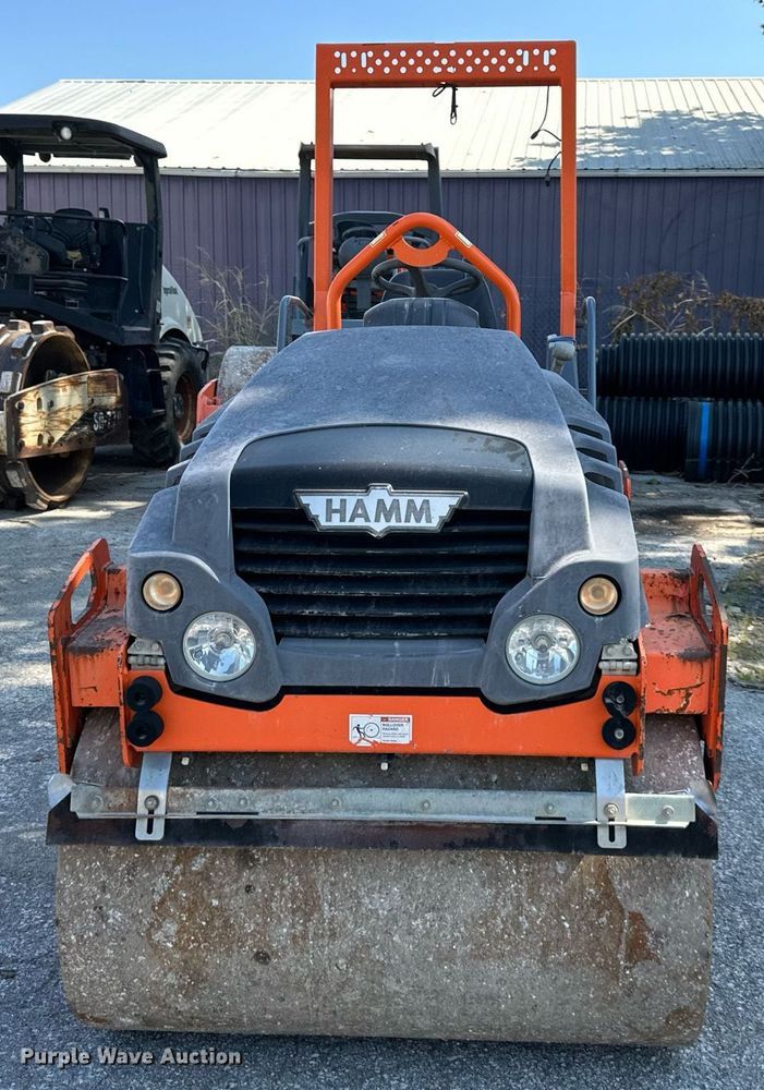 image for item EJ7255 2011 Hamm HD12 double drum vibratory roller