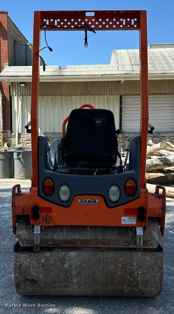 image for item EJ7255 2011 Hamm HD12 double drum vibratory roller