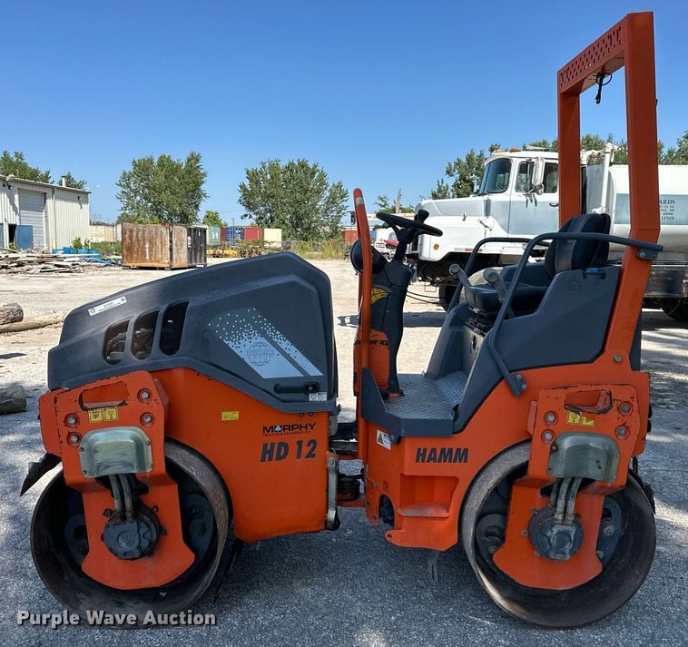 image for item EJ7255 2011 Hamm HD12 double drum vibratory roller