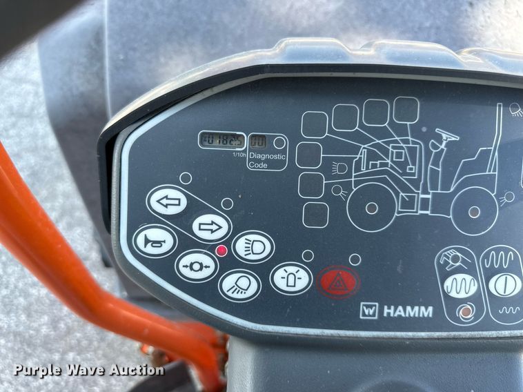 image for item EJ7255 2011 Hamm HD12 double drum vibratory roller