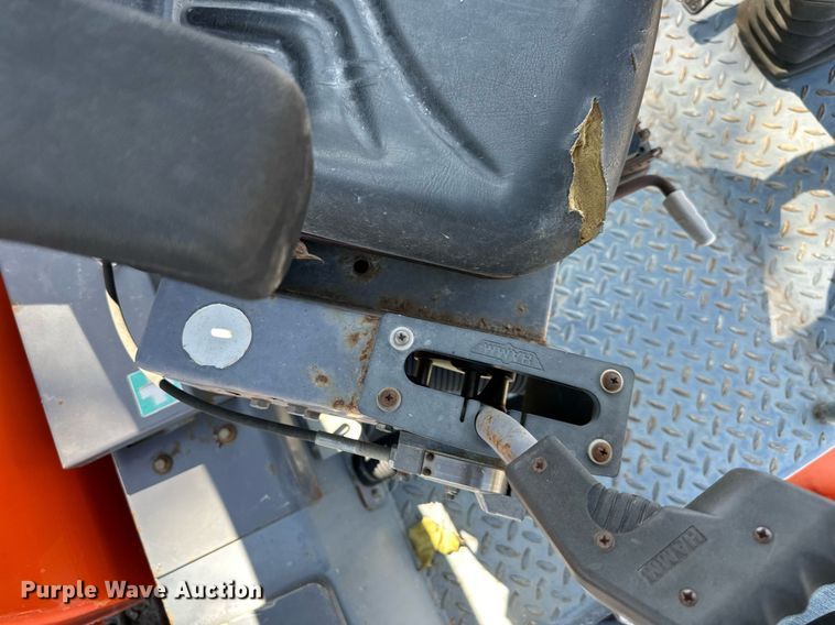 image for item EJ7256 2005 Hamm 3307 single drum vibratory roller