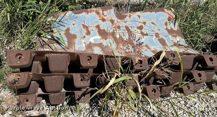 image for item EJ7256 2005 Hamm 3307 single drum vibratory roller