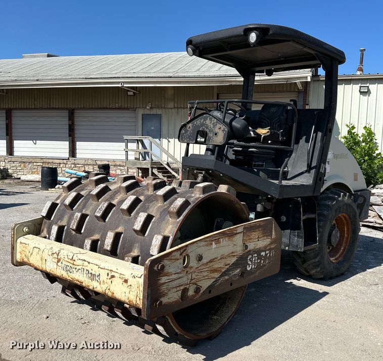 image for item EJ7257 2006 Ingersoll Rand  SD77D single drum vibratory roller