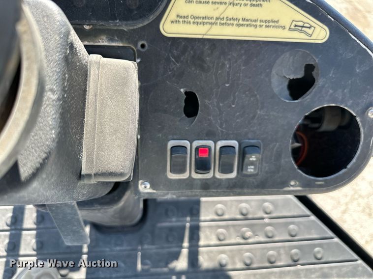 image for item EJ7257 2006 Ingersoll Rand  SD77D single drum vibratory roller