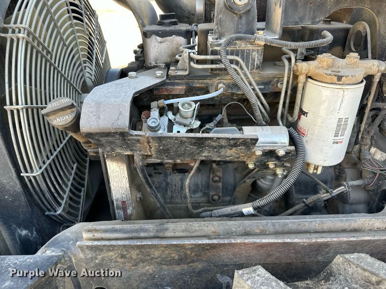 image for item EJ7257 2006 Ingersoll Rand  SD77D single drum vibratory roller