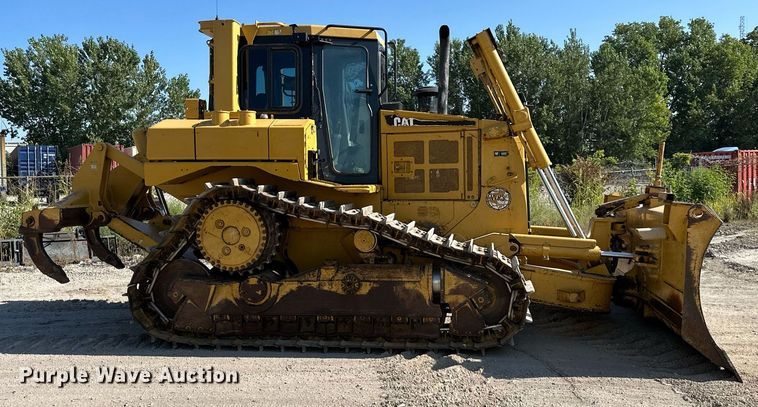 image for item EJ7261 2007 Caterpillar  D6R dozer