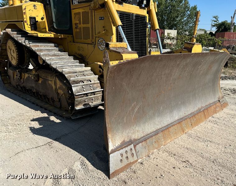 image for item EJ7261 2007 Caterpillar  D6R dozer