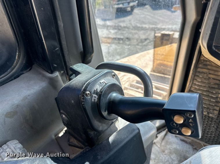 image for item EJ7261 2007 Caterpillar  D6R dozer