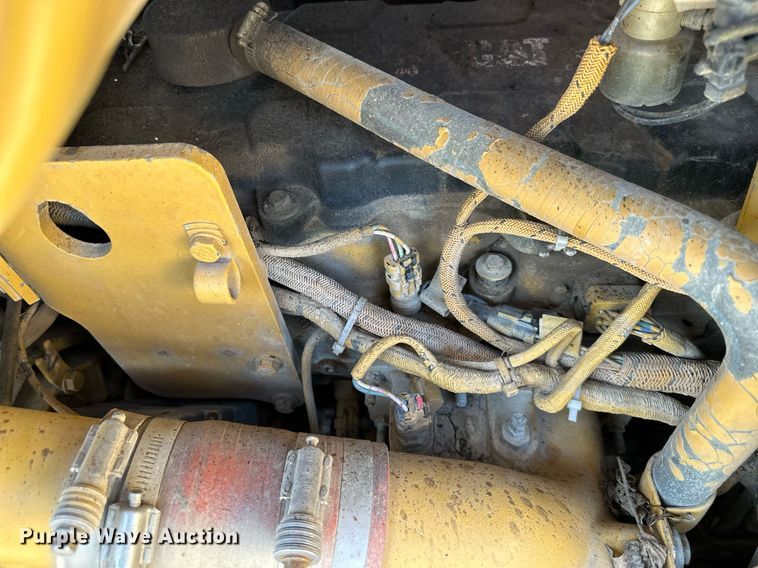 image for item EJ7261 2007 Caterpillar  D6R dozer