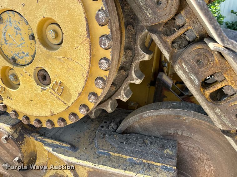 image for item EJ7261 2007 Caterpillar  D6R dozer