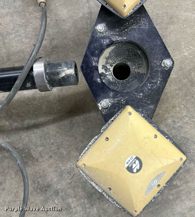 image for item EJ7261 2007 Caterpillar  D6R dozer