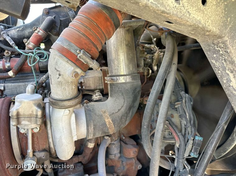 image for item EJ7263 2006 Autocar  WX roll-off container truck