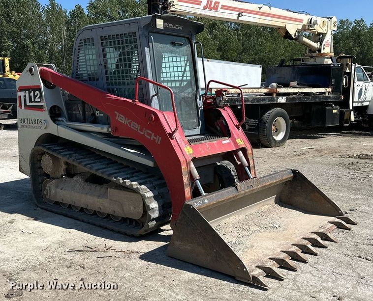 image for item EJ7264 2015 Takeuchi TL12 tracked skid steer loader