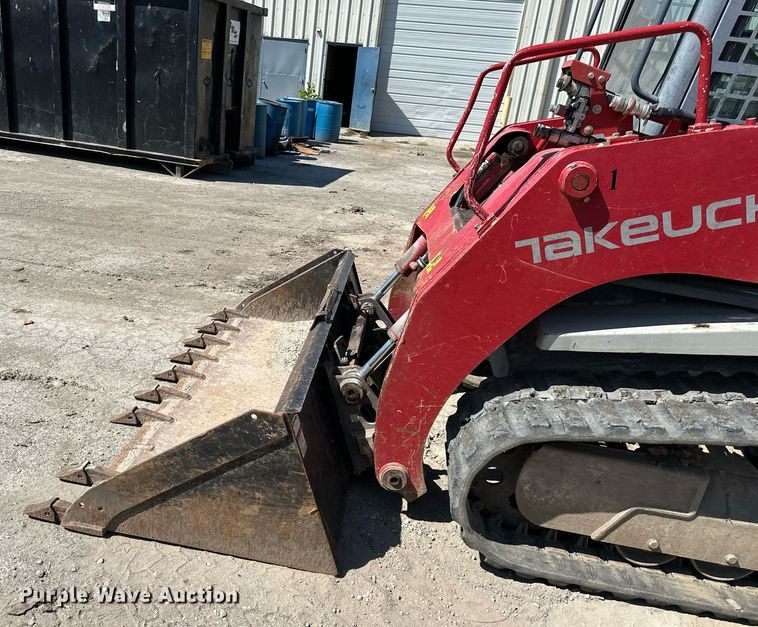 image for item EJ7264 2015 Takeuchi TL12 tracked skid steer loader