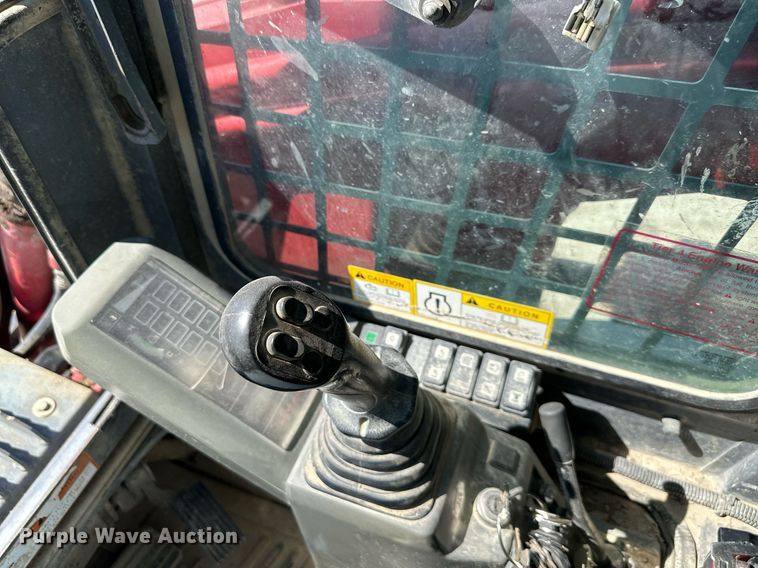 image for item EJ7264 2015 Takeuchi TL12 tracked skid steer loader