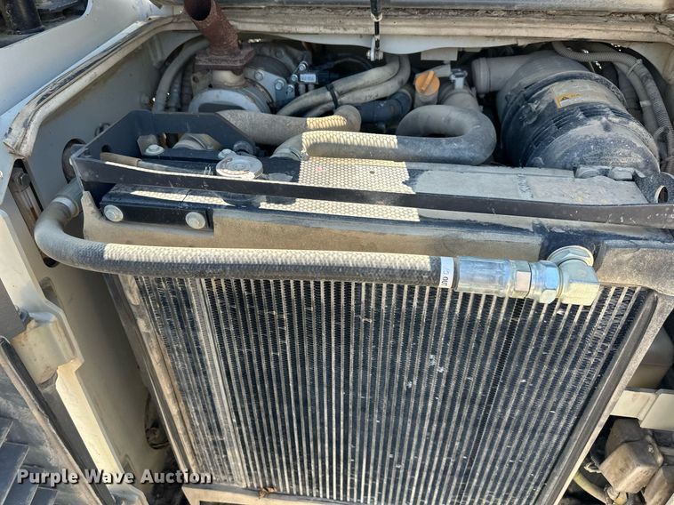 image for item EJ7264 2015 Takeuchi TL12 tracked skid steer loader