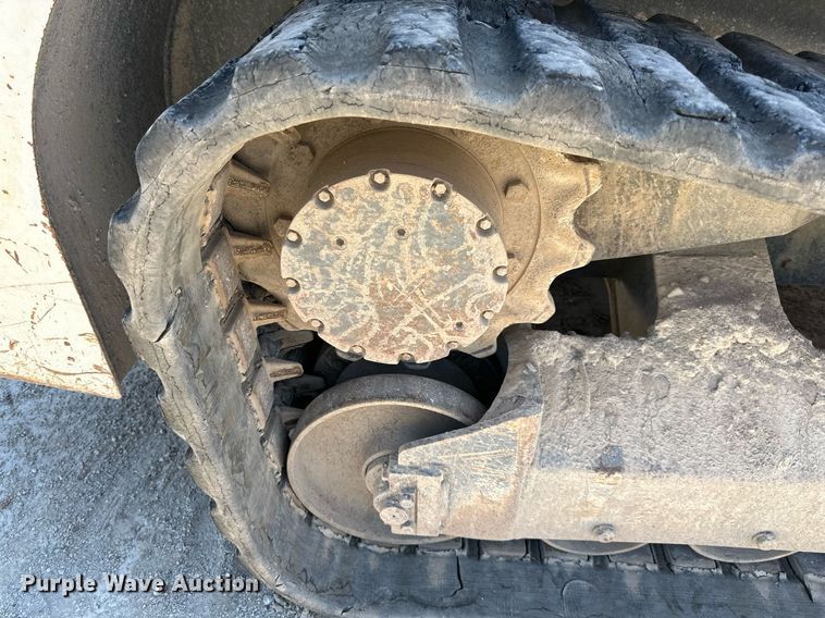 image for item EJ7264 2015 Takeuchi TL12 tracked skid steer loader