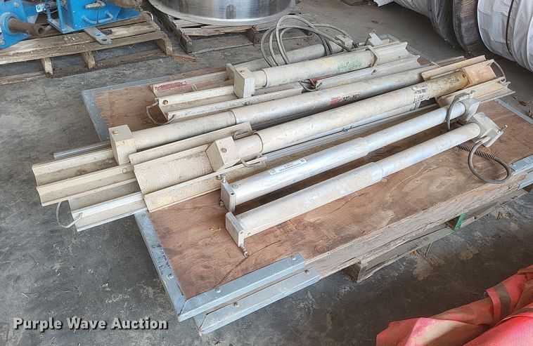 image for item EJ8034 Speed shore shoring system 