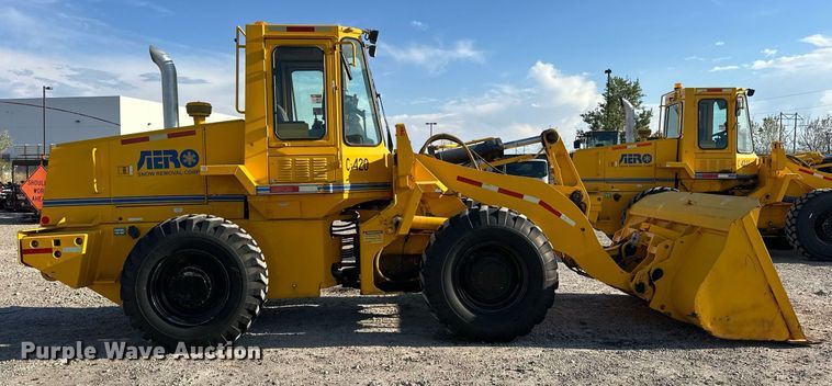 image for item EJ8975 1996 Case 621B wheel loader