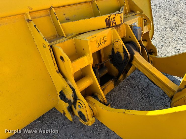 image for item EJ8975 1996 Case 621B wheel loader