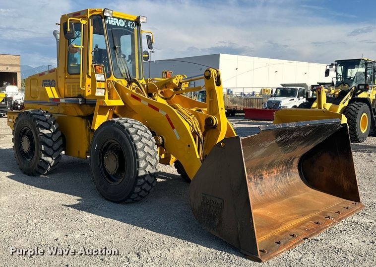 image for item EJ8976 1996 Case  621B wheel loader