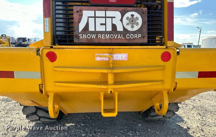 image for item EJ8976 1996 Case  621B wheel loader