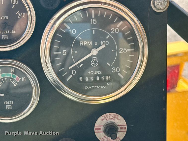 image for item EJ8976 1996 Case  621B wheel loader