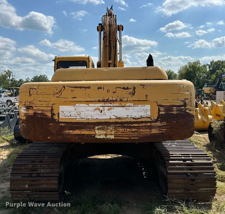 image for item EK0009 2001 John Deere 270LC excavator