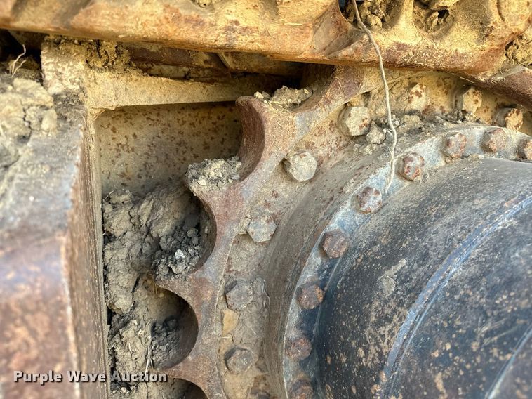 image for item EK0009 2001 John Deere 270LC excavator