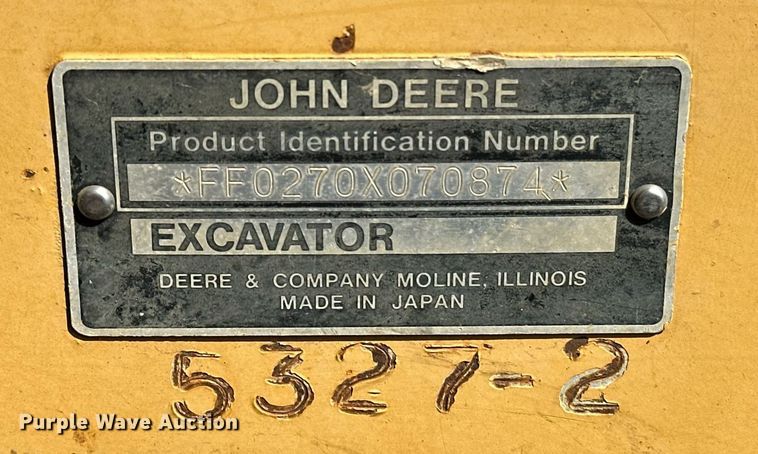 image for item EK0009 2001 John Deere 270LC excavator