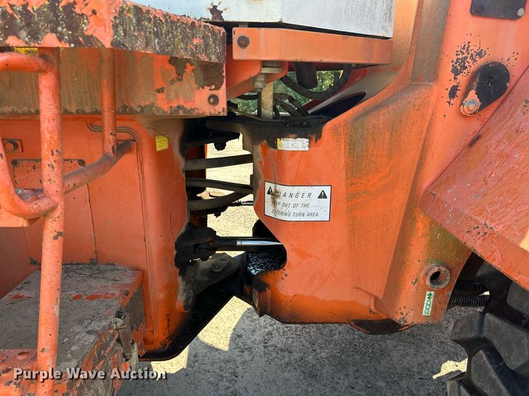image for item EK0010 2003 Daewoo  Mega 200-III wheel loader