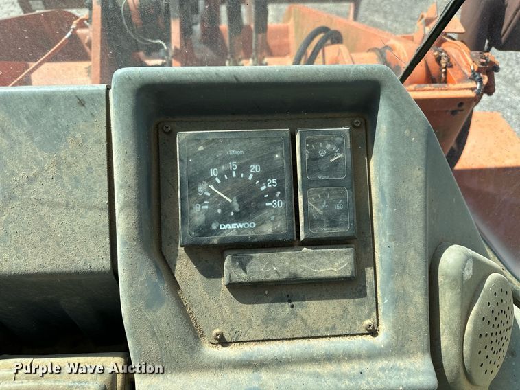 image for item EK0010 2003 Daewoo  Mega 200-III wheel loader