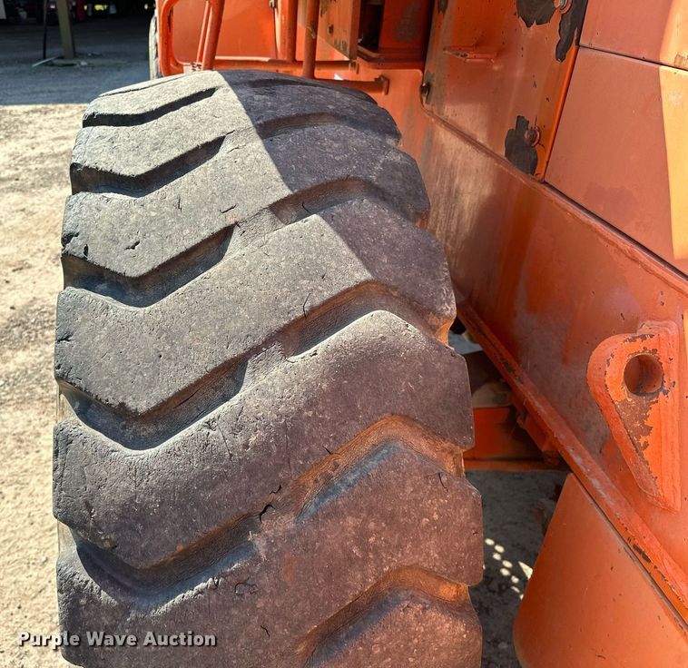 image for item EK0010 2003 Daewoo  Mega 200-III wheel loader