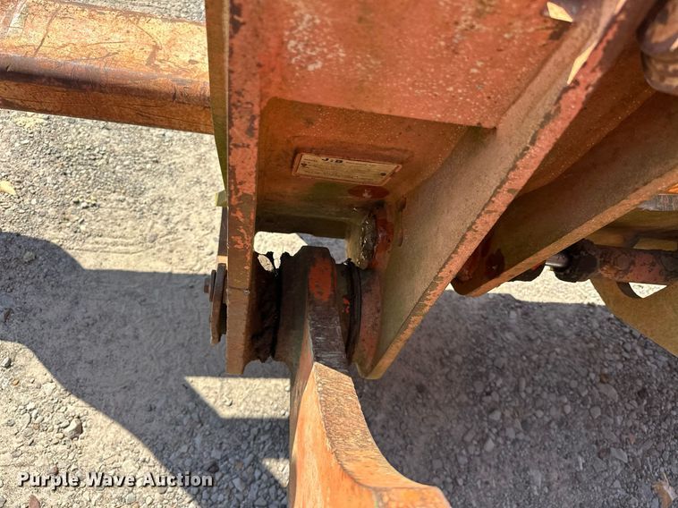 image for item EK0010 2003 Daewoo  Mega 200-III wheel loader