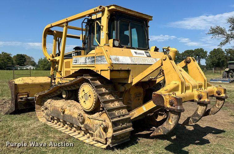 image for item EK0013 2004 Caterpillar  D6R XL dozer