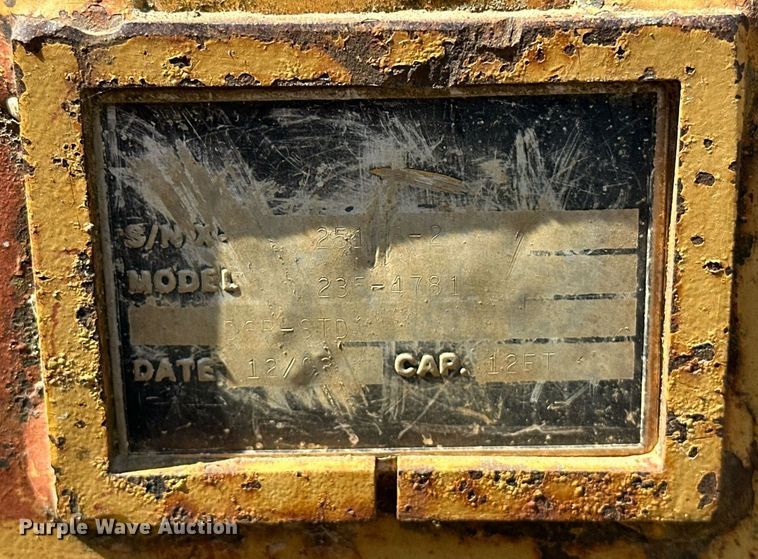 image for item EK0013 2004 Caterpillar  D6R XL dozer