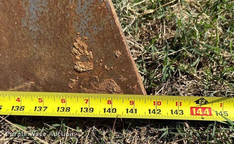 image for item EK0013 2004 Caterpillar  D6R XL dozer