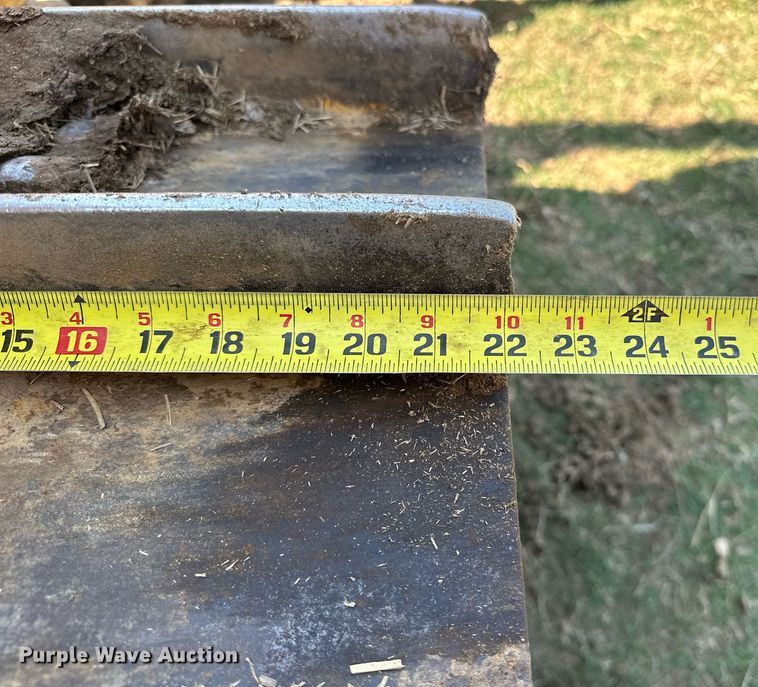 image for item EK0013 2004 Caterpillar  D6R XL dozer